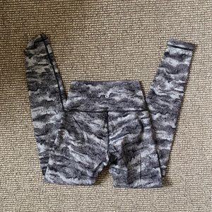 Lulu lemon leggings size 4!